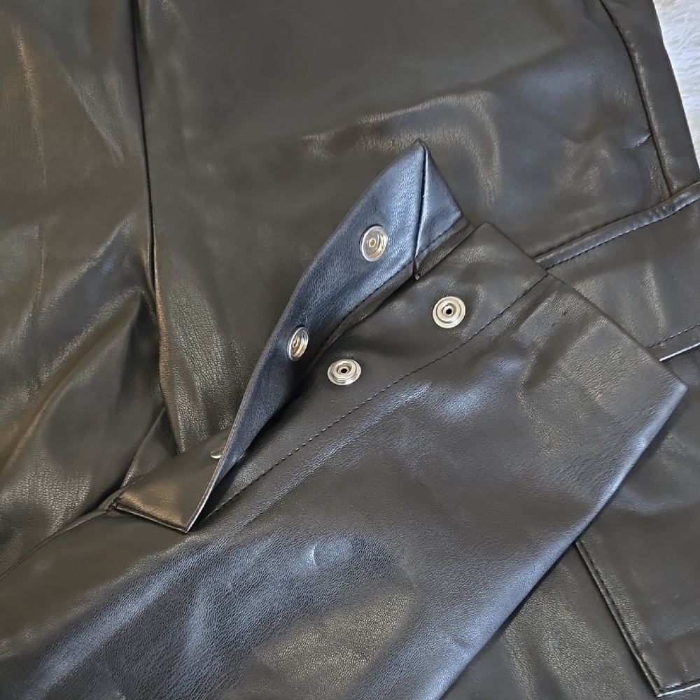 Zara Sleek Black Leather-Style Trousers - Picture 7 of 7